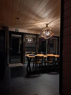 Alpstuga Korppi Moekki *