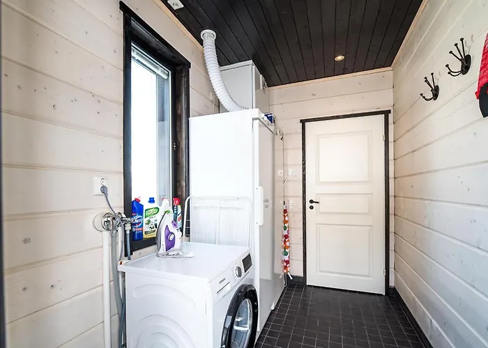 Korppi Moekki * 基尔匹斯扎我维