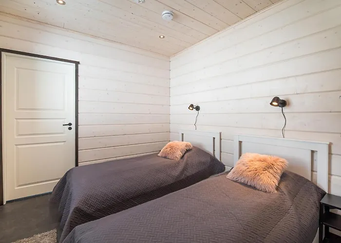 Korppi Moekki 木屋 *